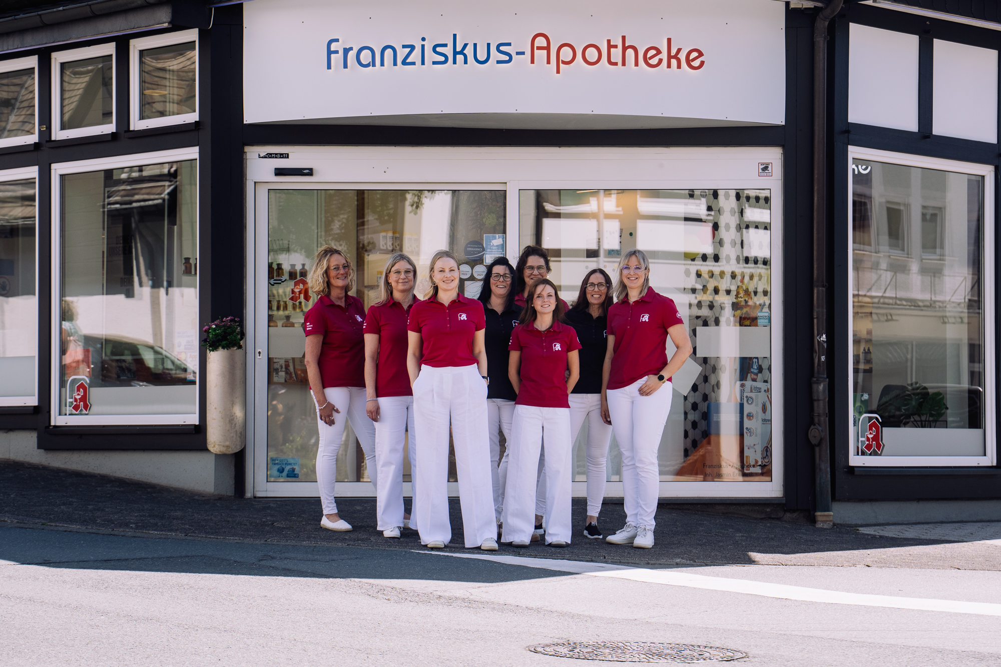 Das Team der Franziskus-Apotheke